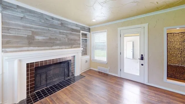 $3,600 | 6458 Royal Lane, Dallas, TX 75230