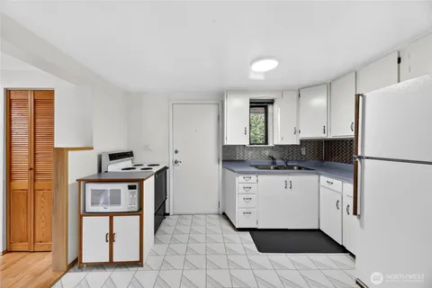 $749,000 | 17830 116th Avenue Southeast, Renton, WA 98058