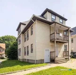 $1,950 | 154 Rose Street, Bridgeport, CT 06610