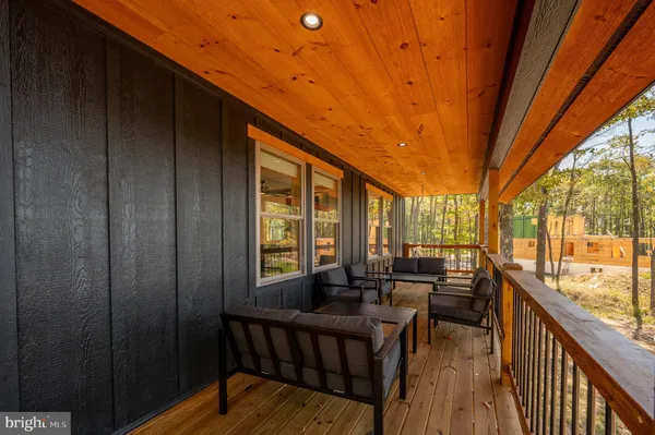 $1,249,000 | 36 Irwin Way, Oakland, MD 21550