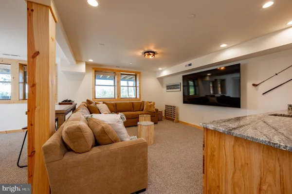 $1,275,000 | 36 Irwin Way, Oakland, MD 21550