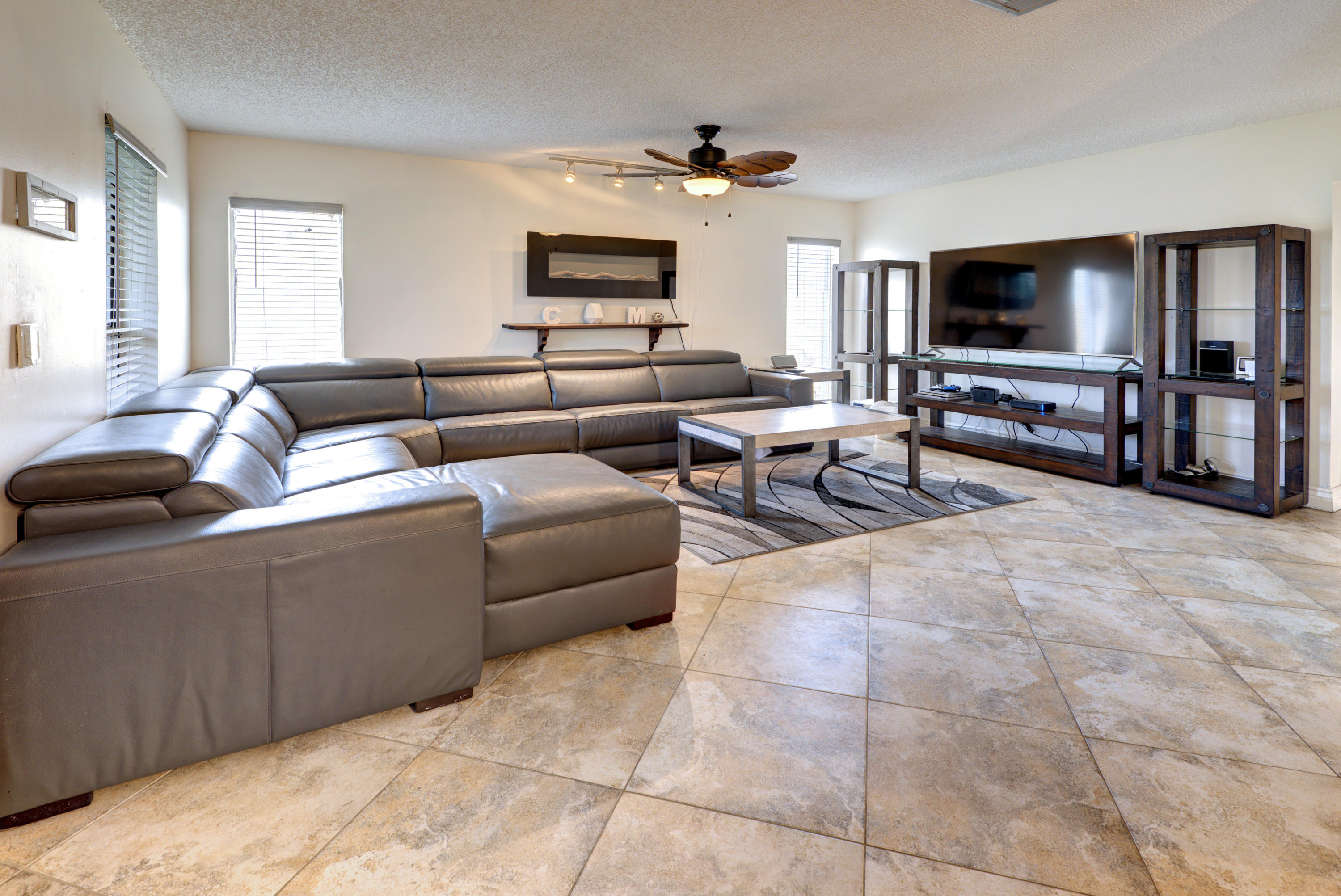 22196 Southwest 64th Terrace Boca Raton, FL 33428 - Photo 19 of 36 DSC_8470
