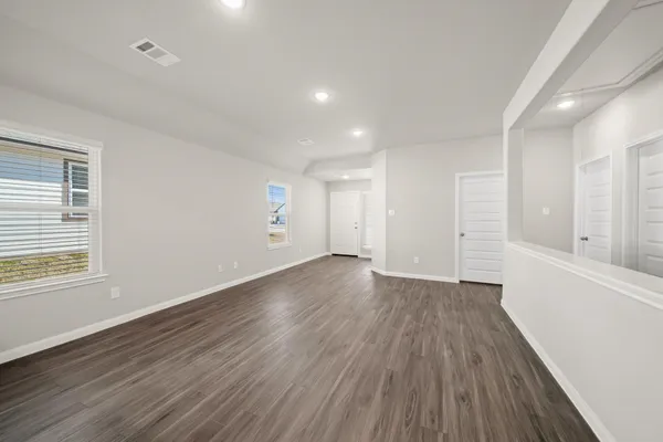 $1,835 | 312 Mouflon Drive, Huntsville, TX 77320