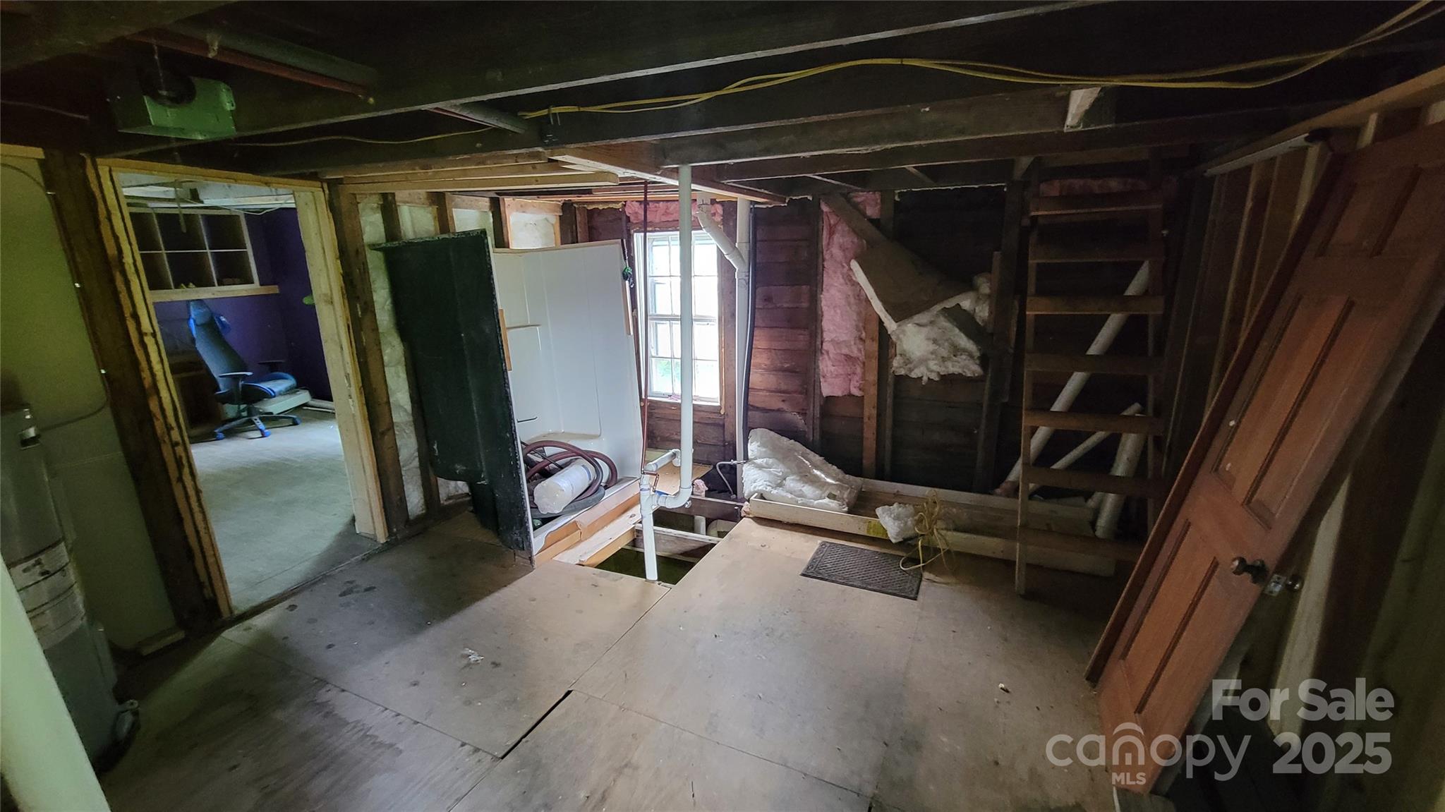160 Cleveland Road Tryon, NC 28782 - Photo 12 of 42 a view of a room with gym equipment