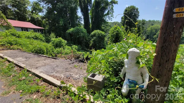 $189,000 | 160 Cleveland Road, Tryon, NC 28782