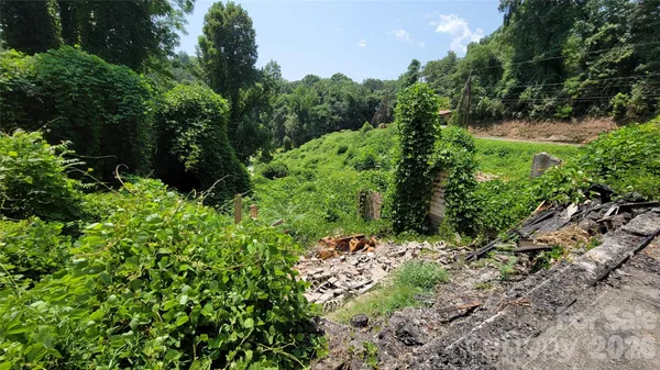 $189,000 | 160 Cleveland Road, Tryon, NC 28782