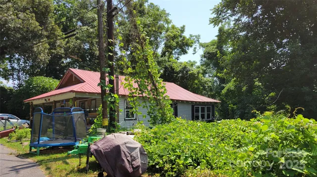 $189,000 | 160 Cleveland Road, Tryon, NC 28782