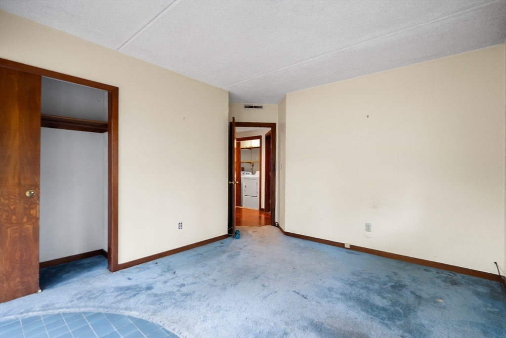 20 Berry Circle Hamilton, MA 01982 - Photo 18 of 35