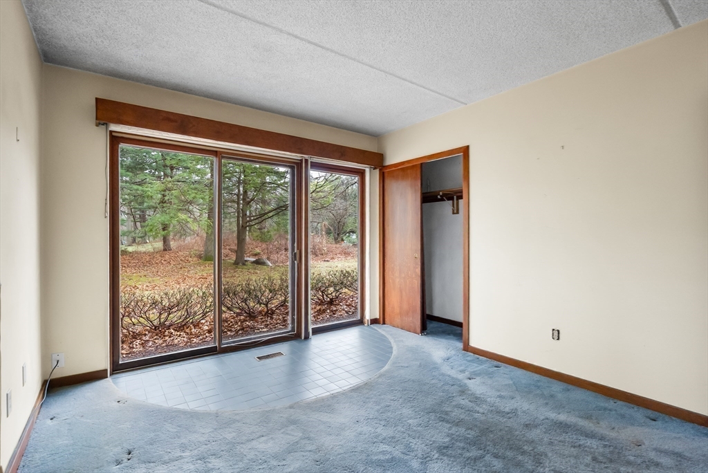 20 Berry Circle Hamilton, MA 01982 - Photo 19 of 35