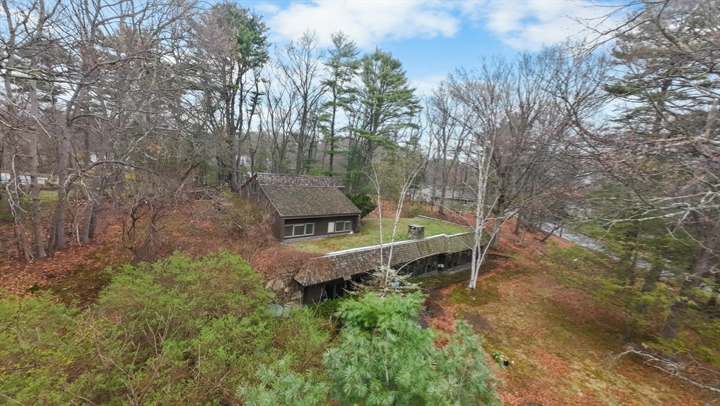 20 Berry Circle Hamilton, MA 01982 - Photo 30 of 35