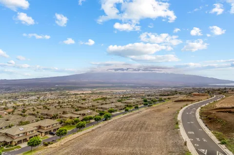 $699,000 | 645 Kauna Lipo Drive, Wailuku, HI 96793