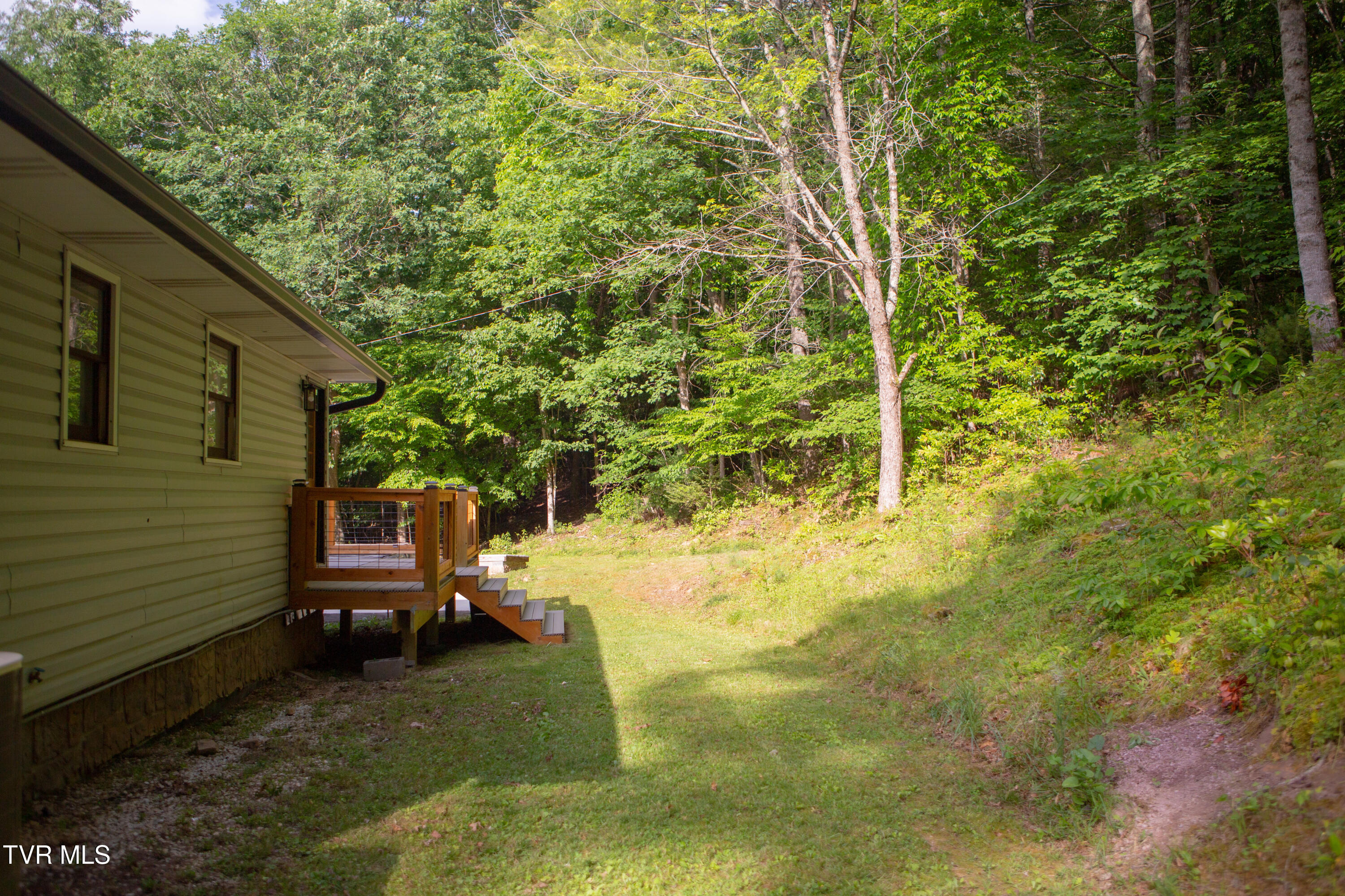 540 Whaley Town Road Butler, TN 37640 - Photo 30 of 39 IMG_0533