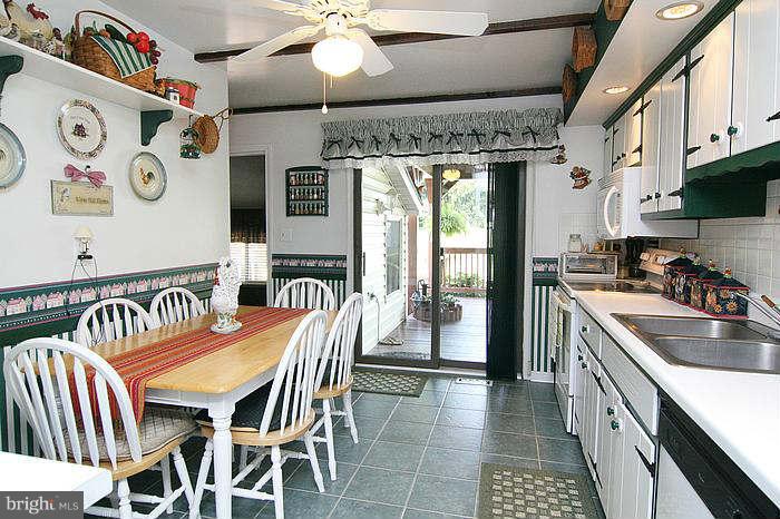604 Blankner Road Sykesville, MD 21784 - Photo 11 of 28 Kitchen