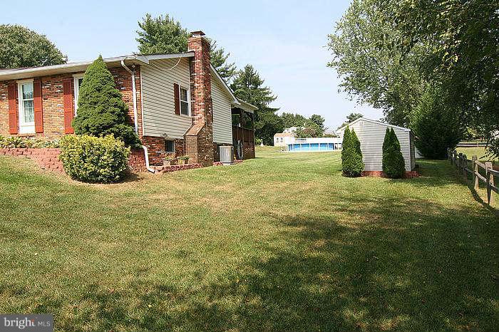 604 Blankner Road Sykesville, MD 21784 - Photo 4 of 28 Exterior (Front)