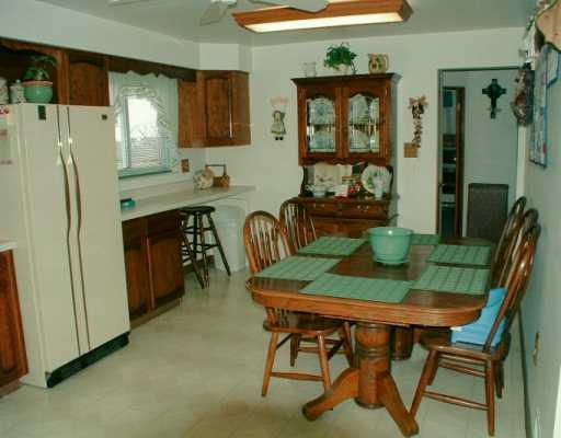 108 Shadyhill Road Pittsburgh, PA 15205 - Photo 3 of 8 Kitchen.