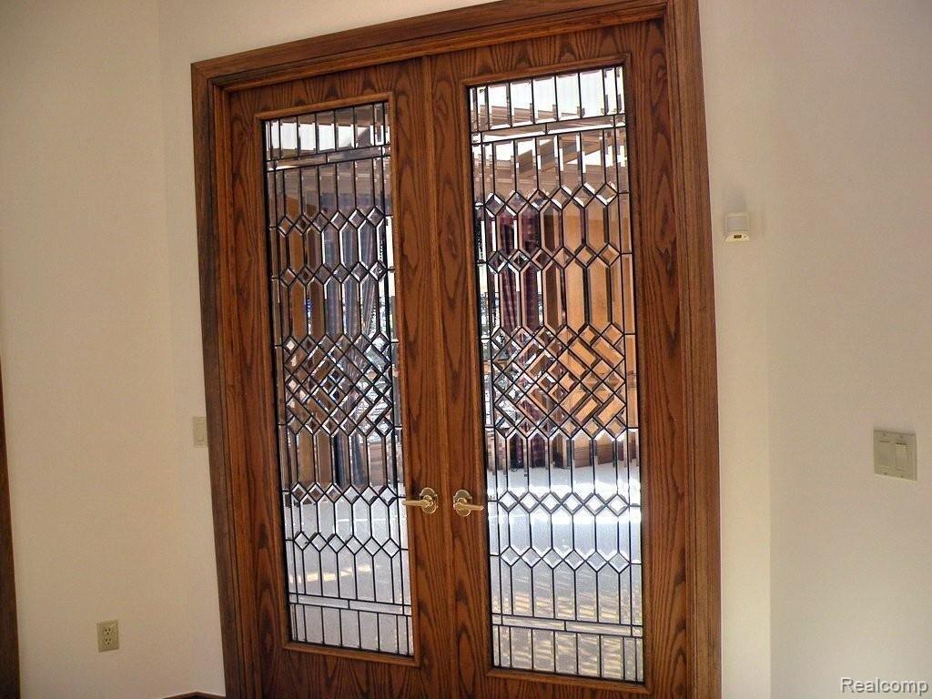 1793 Archers Pointe Rochester, MI 48306 - Photo 10 of 24 Library Leaded Glass French Door