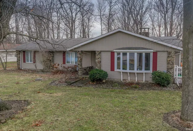 $450,000 | 5008 East Shady Point Drive, Monticello, IN 47960