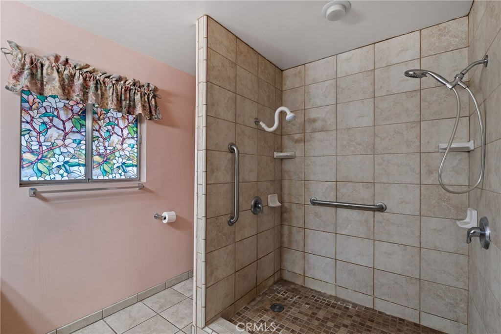 2065 Jenkins Road Bakersfield, CA 93314 - Photo 36 of 59