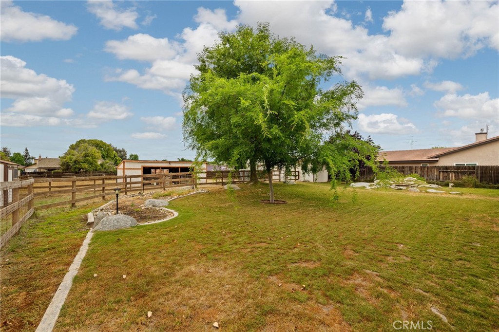 2065 Jenkins Road Bakersfield, CA 93314 - Photo 46 of 59