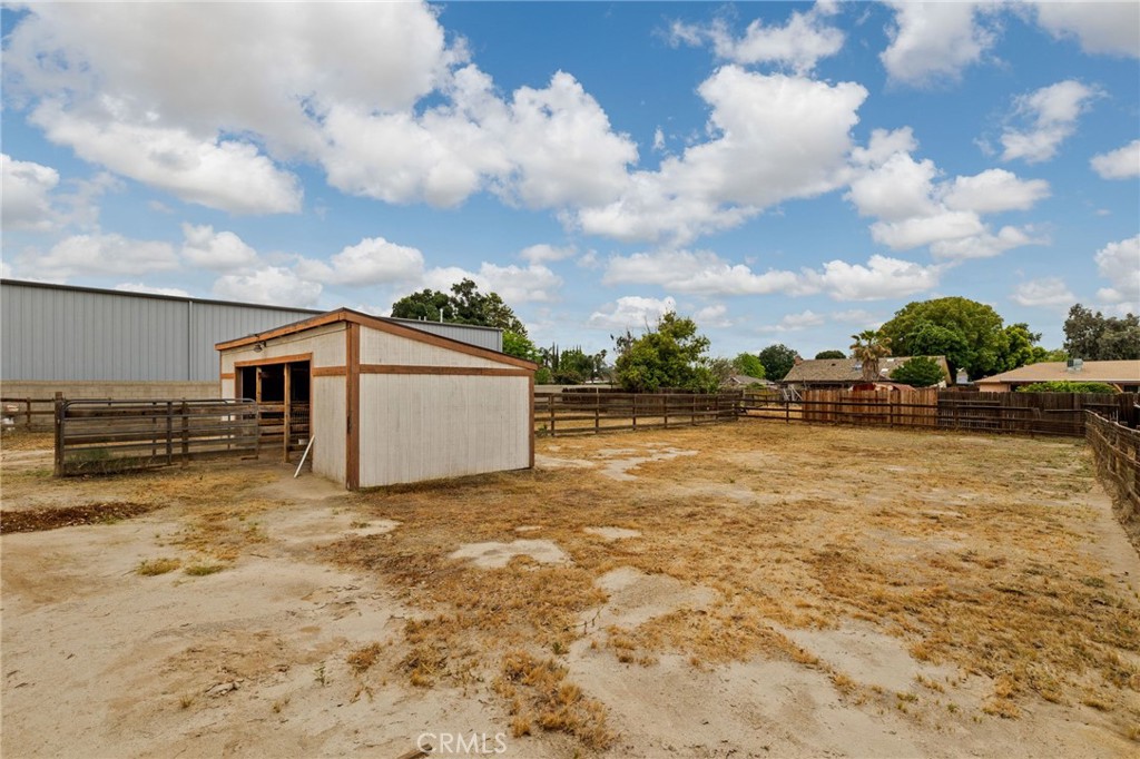 2065 Jenkins Road Bakersfield, CA 93314 - Photo 56 of 59