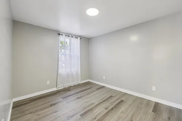 $599,000 | 2745 East 10th Street, Oakland, CA 94601
