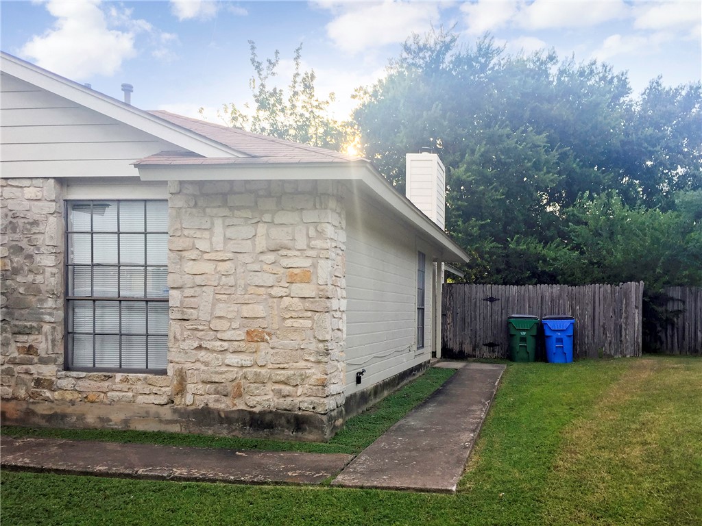 2014 Alex Avenue, Unit B Austin, TX 78728 - Photo 3 of 18 Front of Home