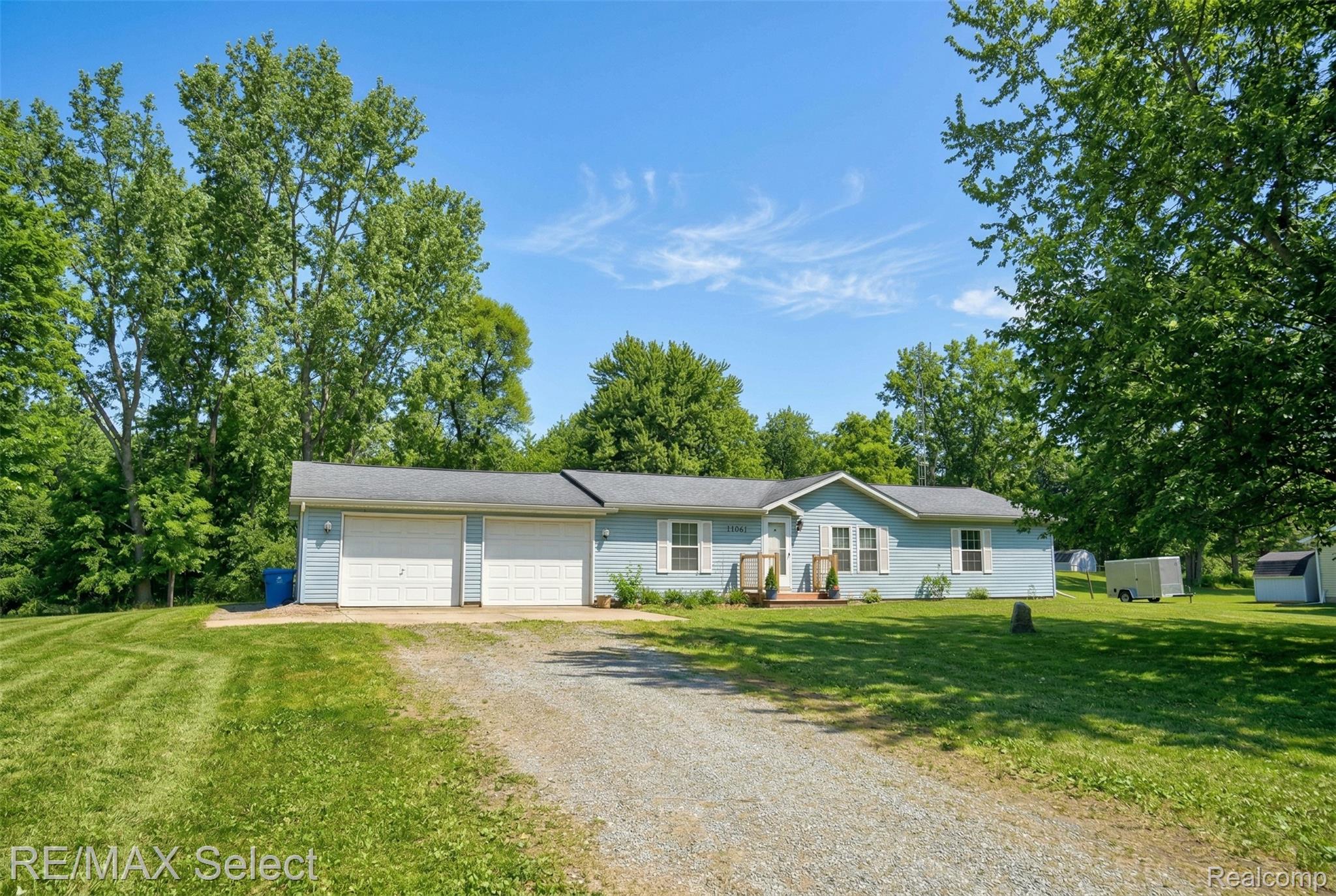 11061 Main Road Fenton, MI 48430 - Photo 24 of 27 11061 Main Road 06.jpeg