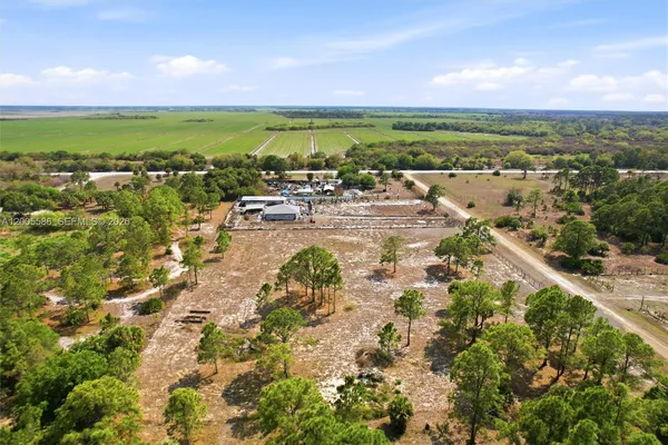 $190,000 | 865 South Willow Street, Clewiston, FL 33440