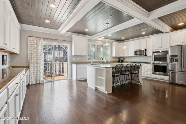 $5,900 | 13 Halfmoon Court, Unit 1106, Highlands, NJ 07732