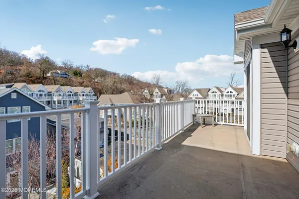 $5,900 | 13 Halfmoon Court, Unit 1106, Highlands, NJ 07732