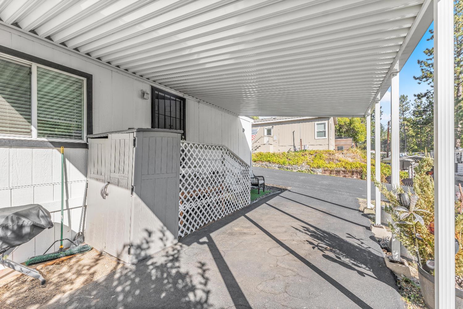 135 Ponderosa Way, Unit 2 Colfax, CA 95713 - Photo 3 of 33 a view of a balcony with wooden floor