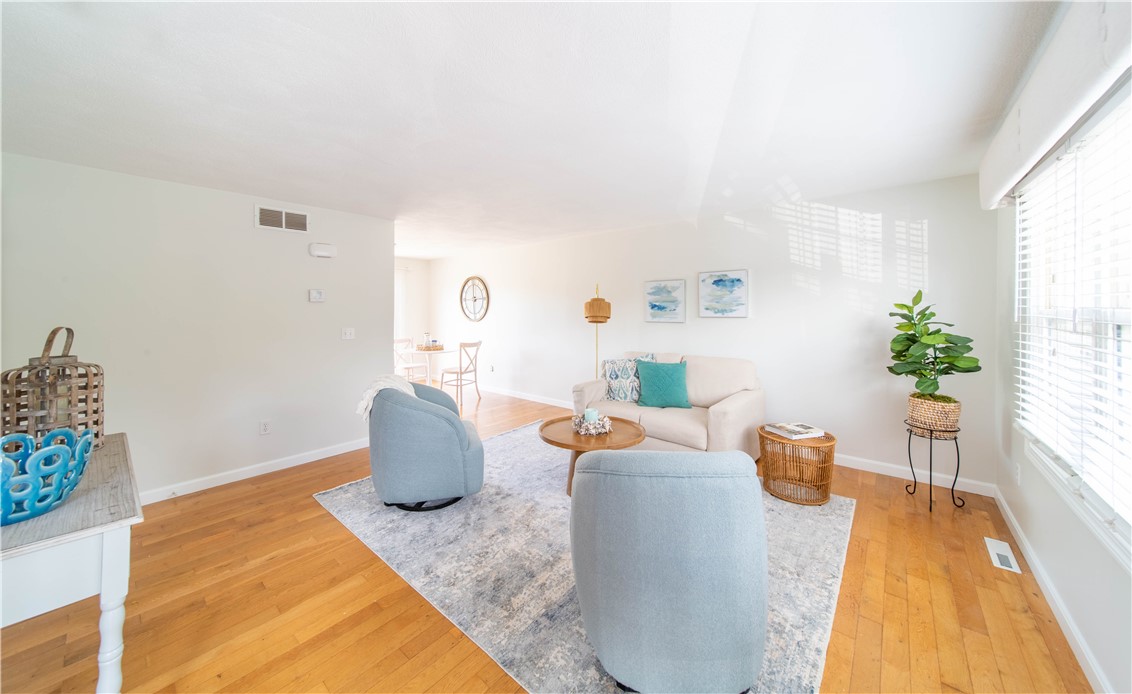 5804 Post Road, Unit 4 Warwick, RI 02818 - Photo 12 of 28