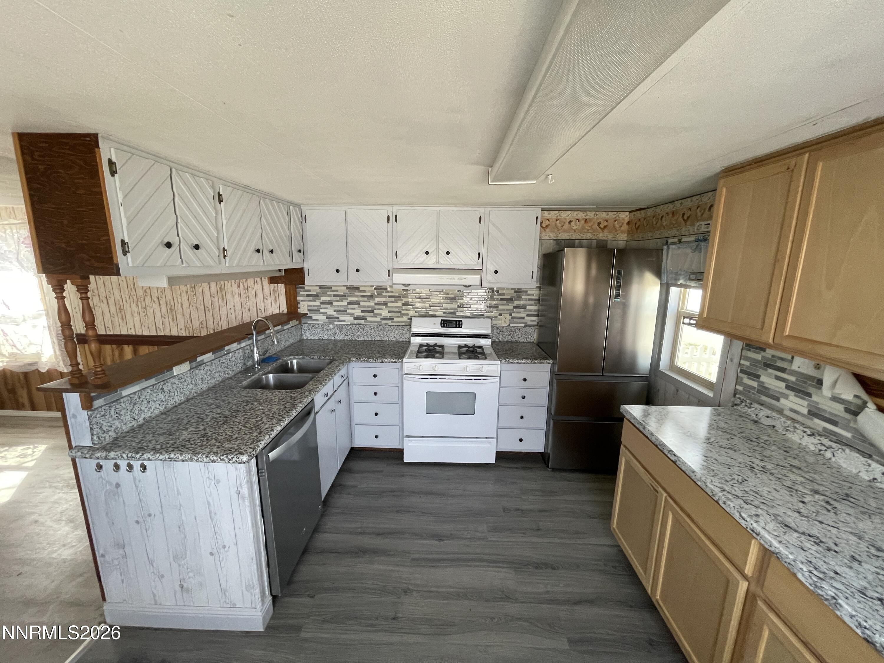 395 Nevada Imlay, NV 89418 - Photo 5 of 22 IMG_9521