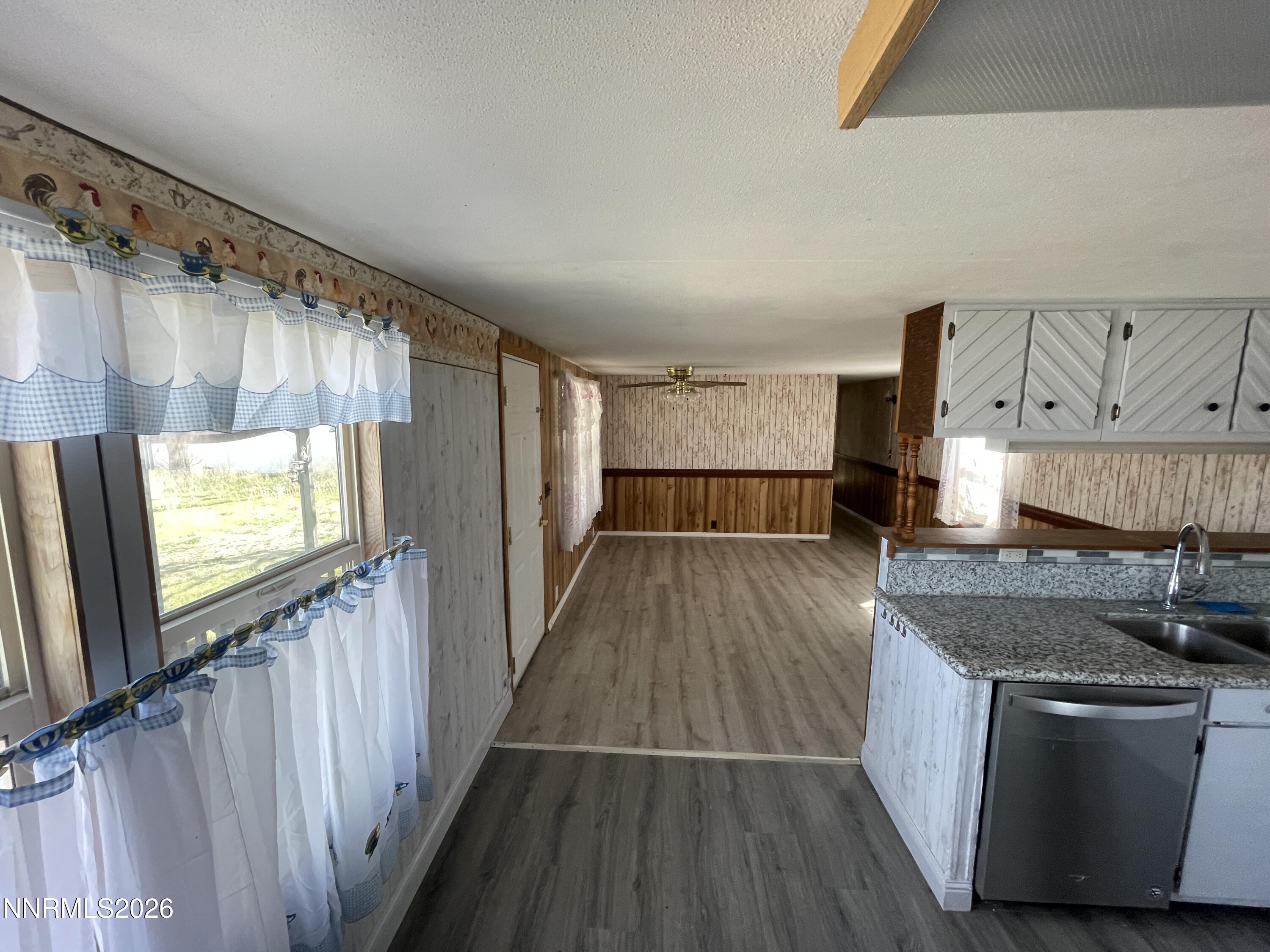 395 Nevada Imlay, NV 89418 - Photo 6 of 22 IMG_9522