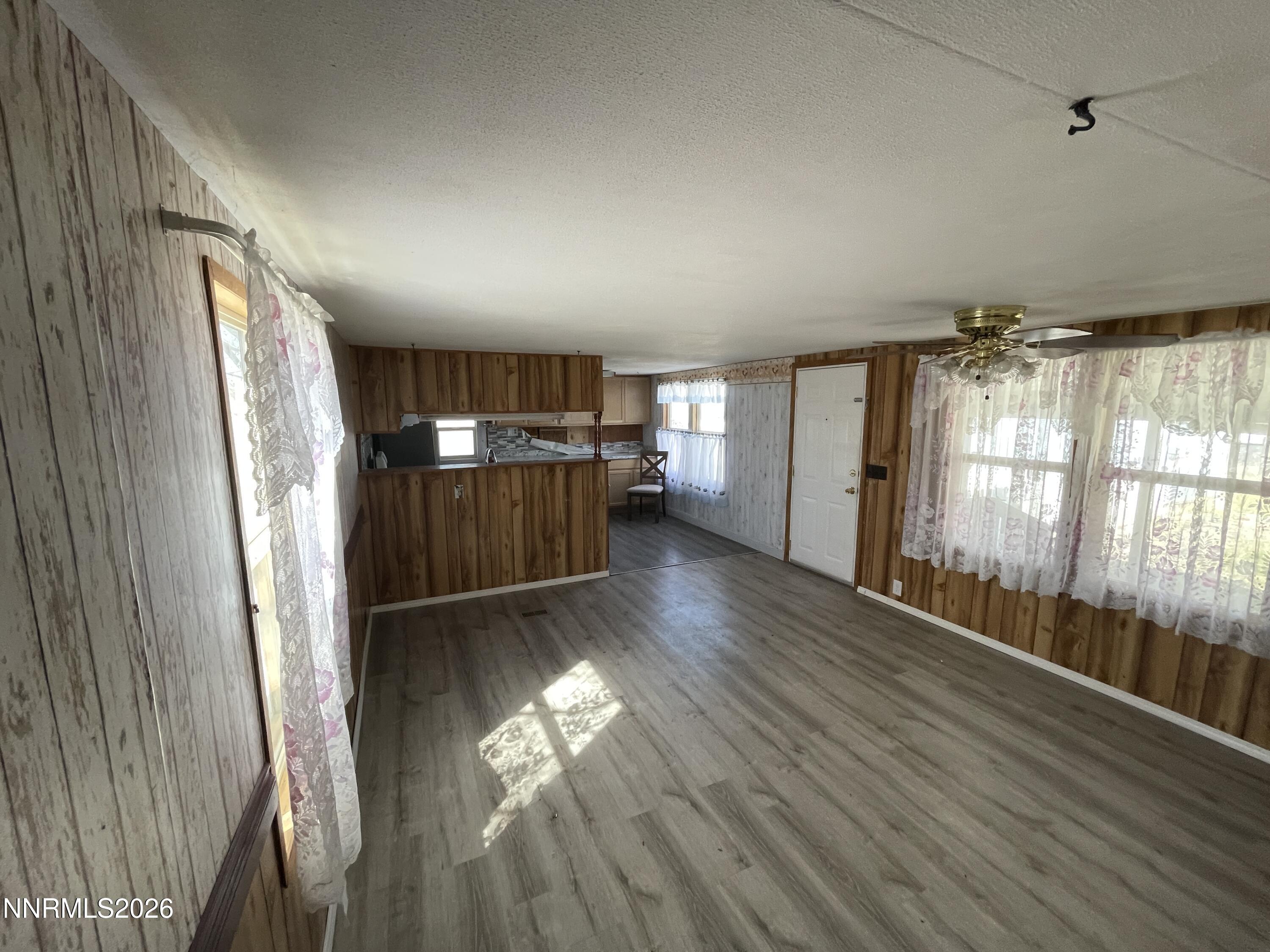 395 Nevada Imlay, NV 89418 - Photo 7 of 22 IMG_9524