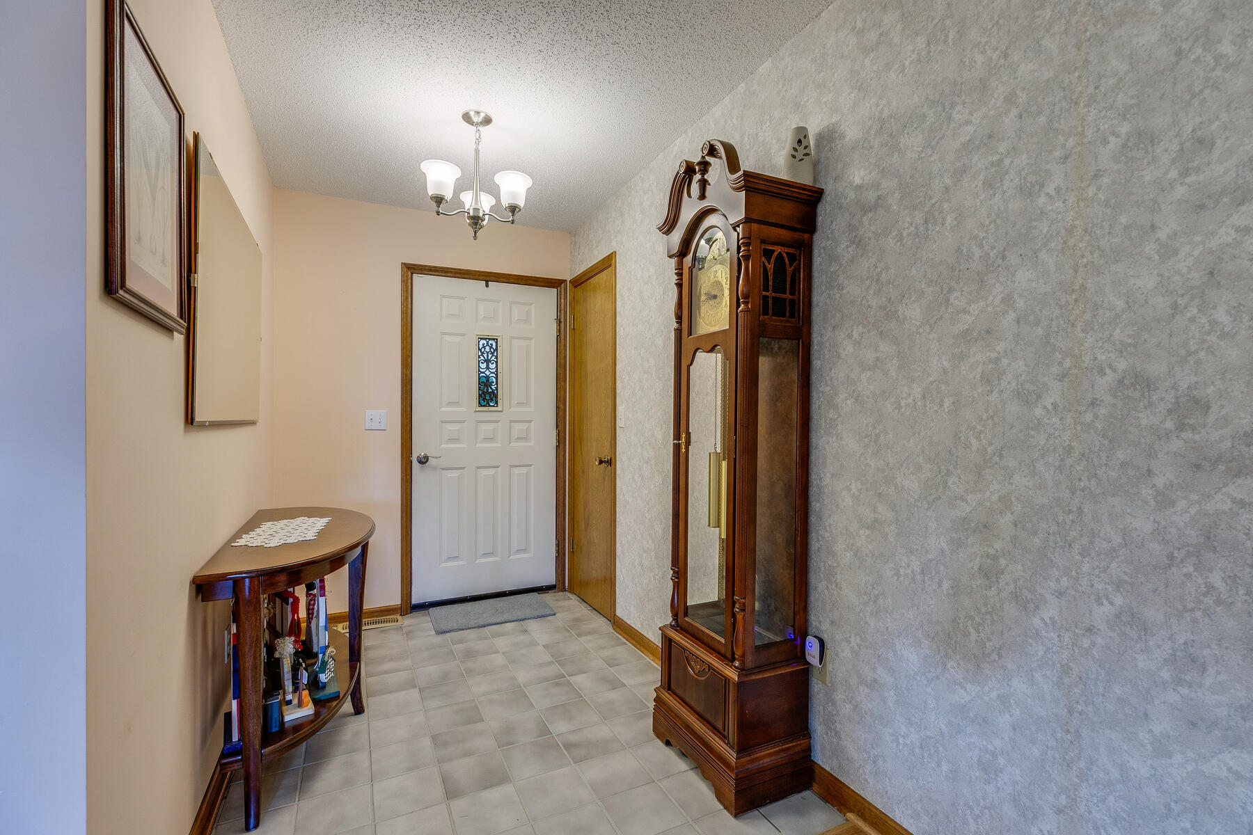 1005 7th Street Erwin, TN 37650 - Photo 7 of 24 007