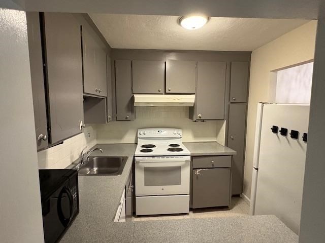 15 Cass Street, Unit 3 Boston, MA 02132 - Photo 3 of 24
