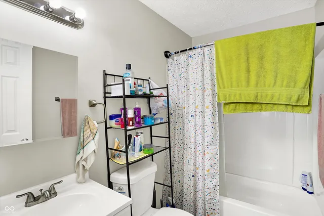 $205,000 | 2813 Grassy Creek Drive, Indianapolis, IN 46229