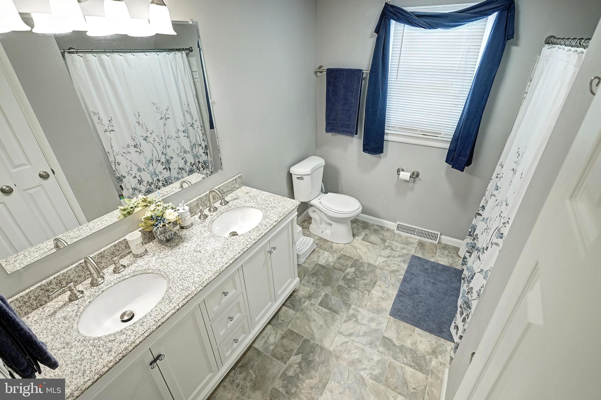 1296 Greenbriar Road York, PA 17404 - Photo 30 of 54 Gallery Image 30