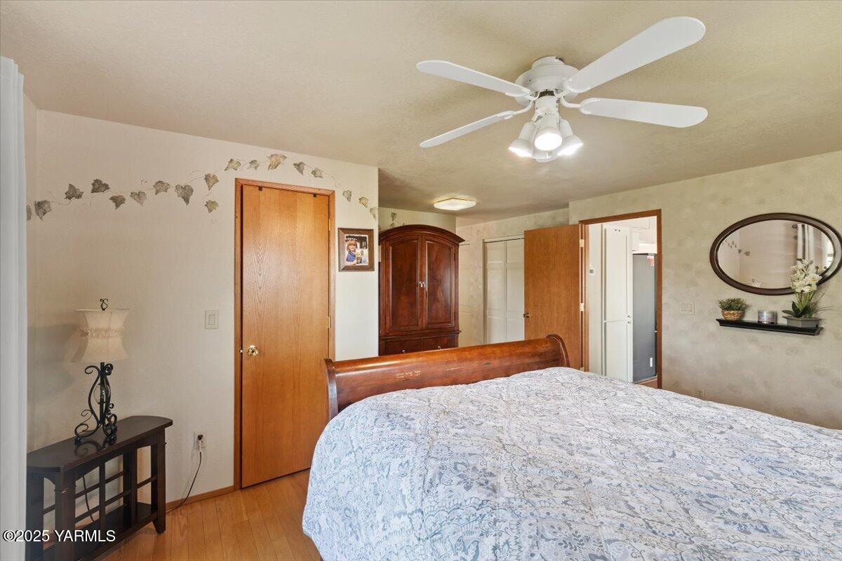 10401 1739 Pr Road North Grandview, WA 98930 - Photo 4 of 67 69-10401 1739th-060