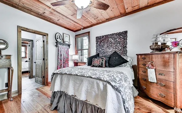 $998,500 | 366 Shepherds Lane, Morganton, GA 30560