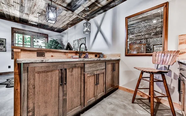 $998,500 | 366 Shepherds Lane, Morganton, GA 30560