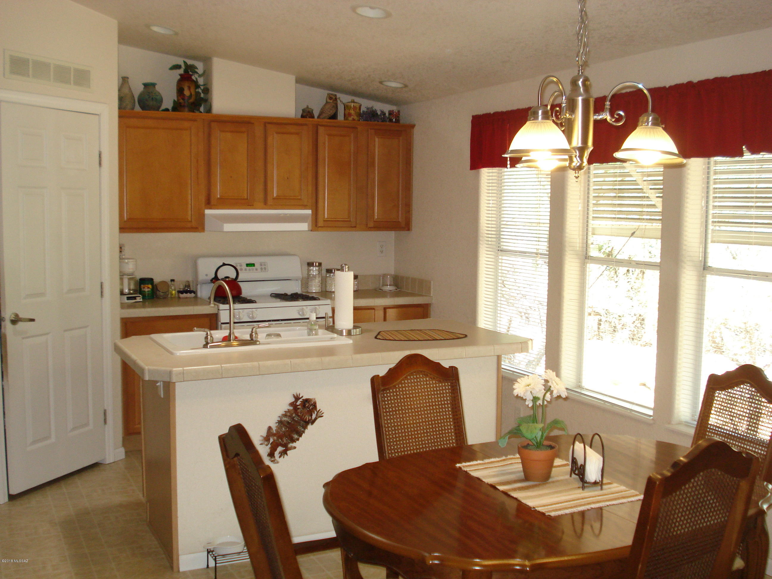 7404 West Bopp Road Tucson, AZ 85735 - Photo 6 of 31