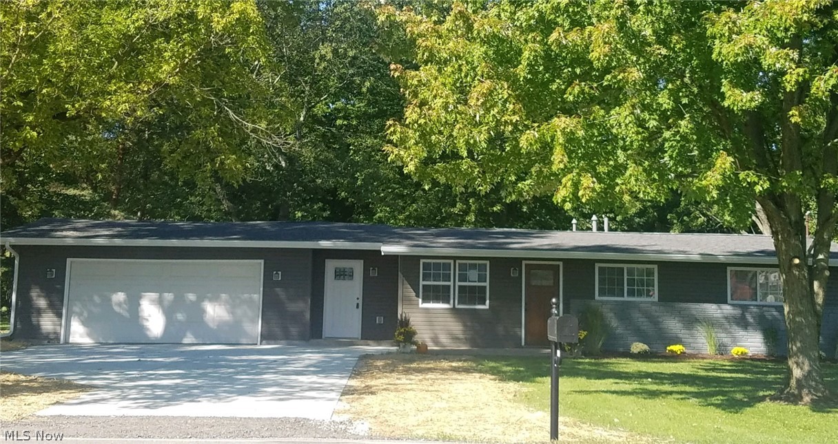 6406 Jaycox Road North Ridgeville, OH 44039 - Photo 1 of 26