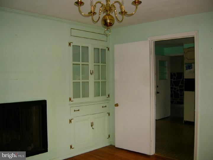 360 Paxon Hollow Road Media, PA 19063 - Photo 16 of 23 Dining Room