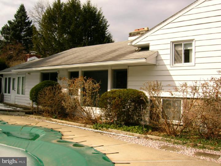 360 Paxon Hollow Road Media, PA 19063 - Photo 3 of 23 Exterior Back