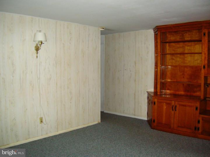 360 Paxon Hollow Road Media, PA 19063 - Photo 10 of 23 Family Room