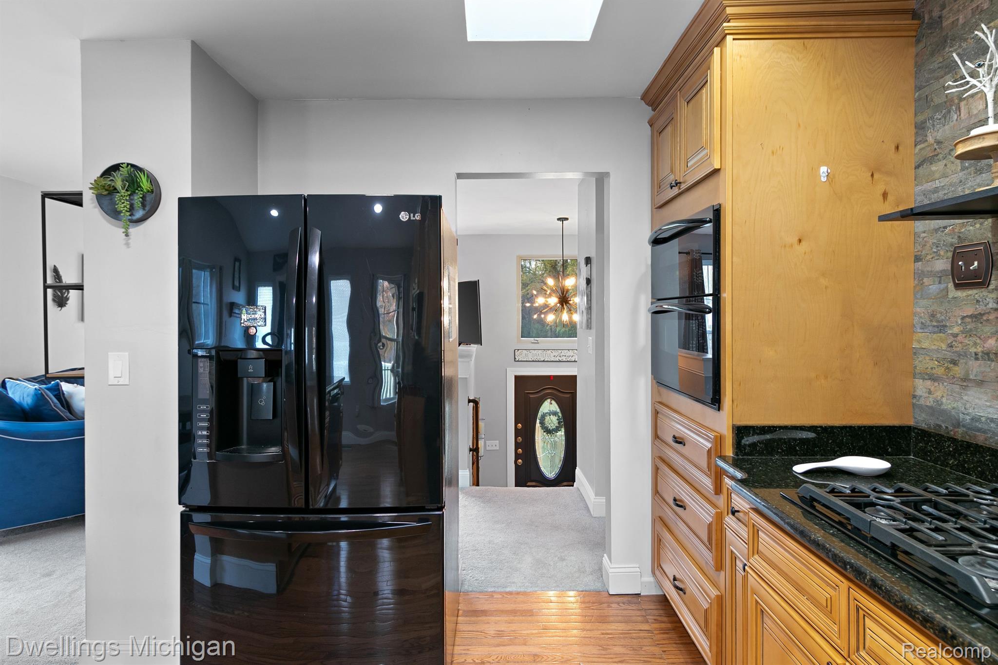 25749 Karr Road Belleville, MI 48111 - Photo 20 of 46 Gallery Image 20