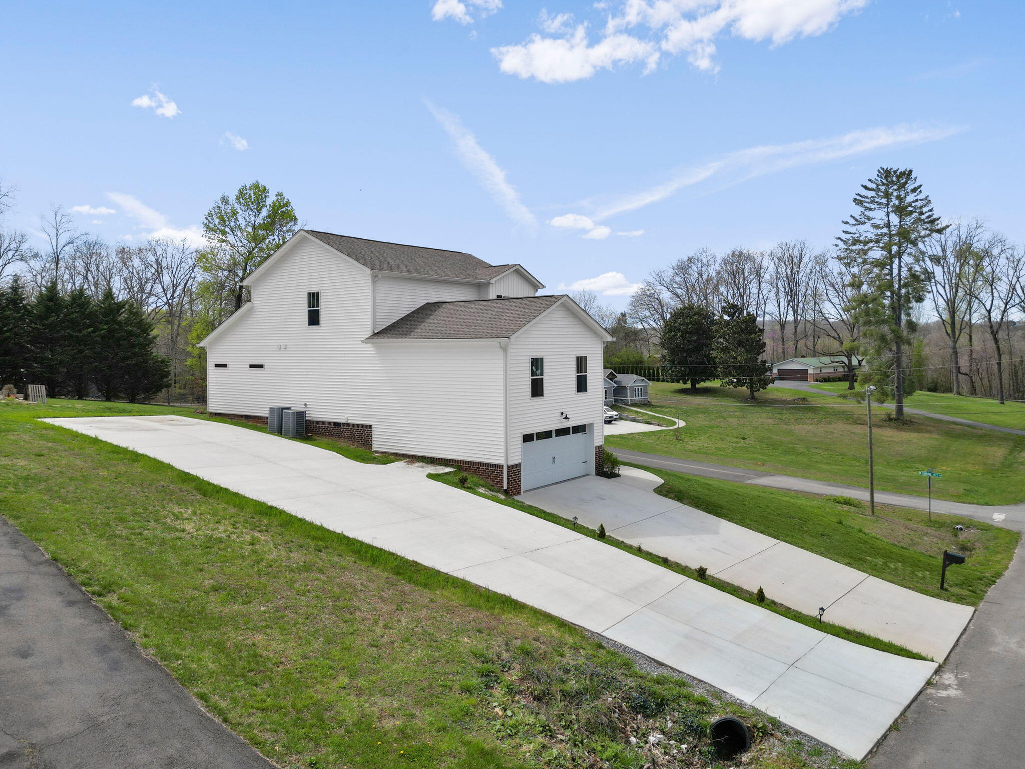 204 South Wilson Heights Road Cleveland, TN 37312 - Photo 3 of 35 31-web-or-mls-S wilson heights-hannah s-
