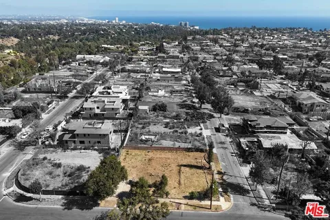 $3,495,000 | 14612 Bestor Boulevard, Pacific Palisades, CA 90272